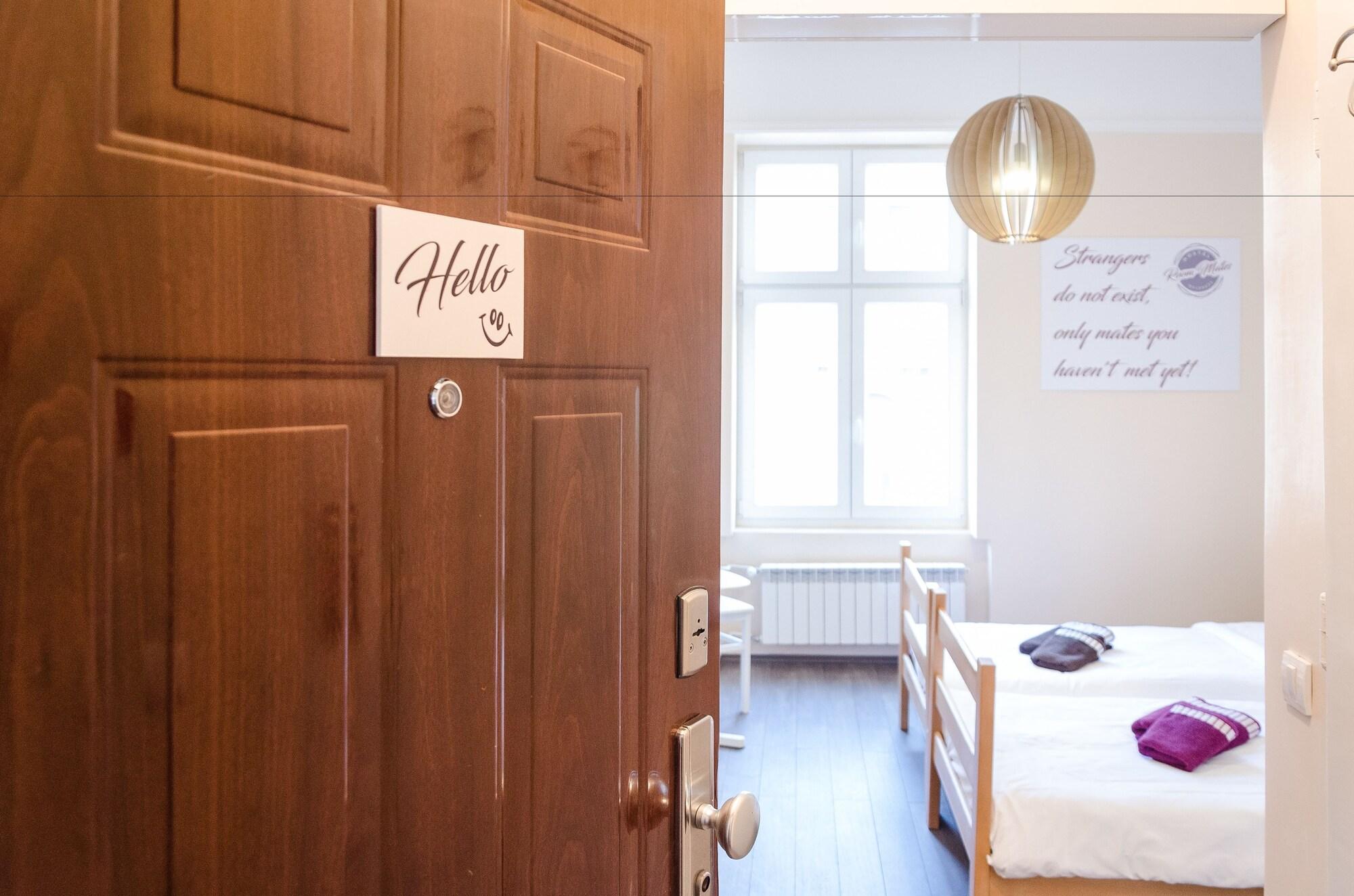 Roommates Hostel 베오그라드 외부 사진