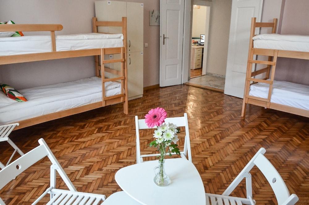 Roommates Hostel 베오그라드 외부 사진