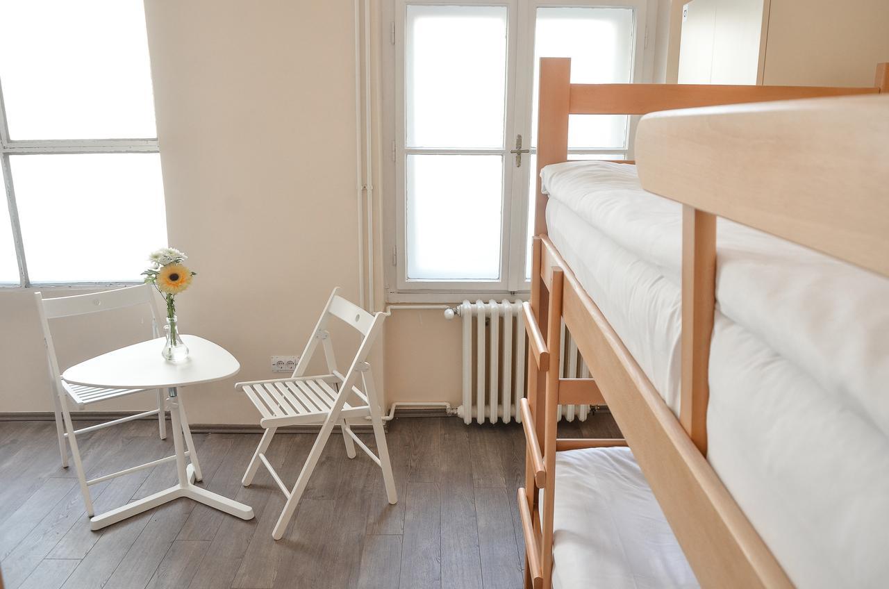 Roommates Hostel 베오그라드 외부 사진