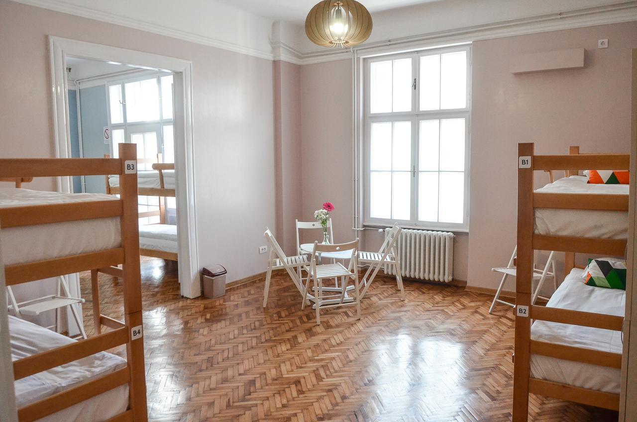 Roommates Hostel 베오그라드 외부 사진