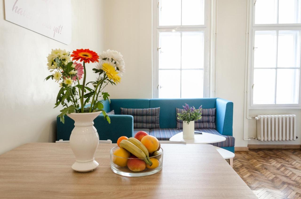 Roommates Hostel 베오그라드 외부 사진